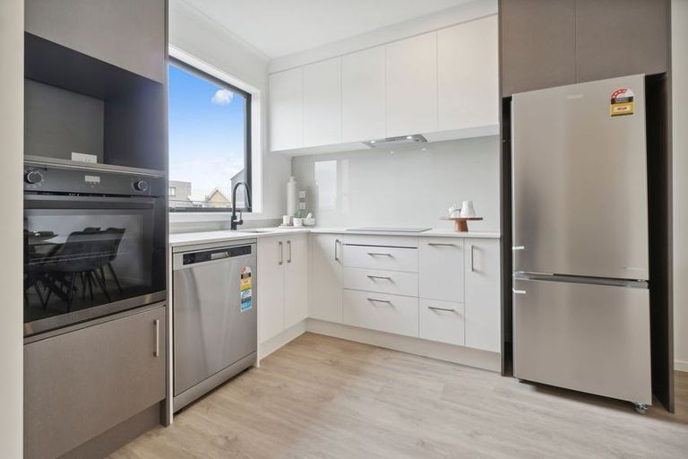 Photo of property in 104 Te Tihi Street, Wiri, 2104