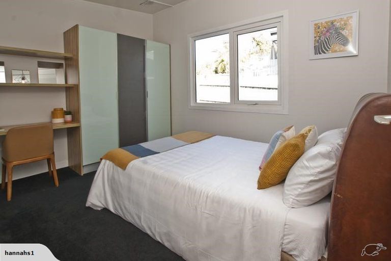 Photo of property in 15a Sea View Terrace, Cockle Bay, Auckland, 2014