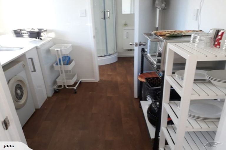 Photo of property in 1-5/95a Avenue Road, West End, Timaru, 7910