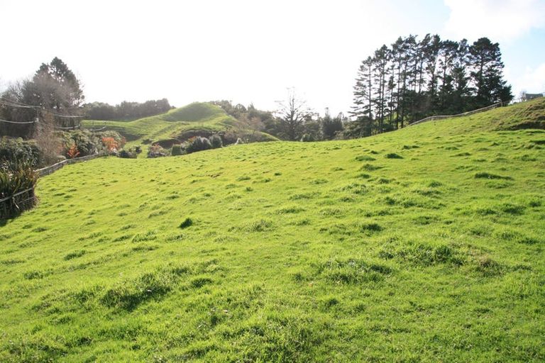 Photo of property in 562 Frankley Road, Hurworth, New Plymouth, 4371