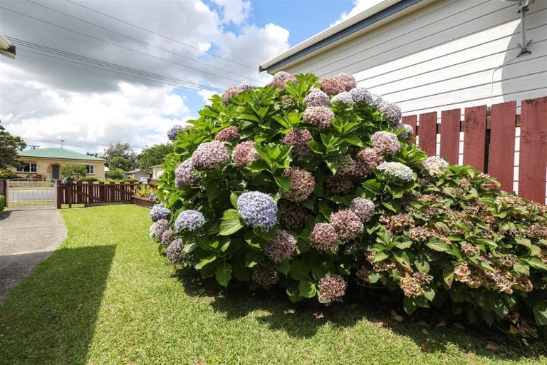 Photo of property in 83 Kimihia Road, Huntly, 3700