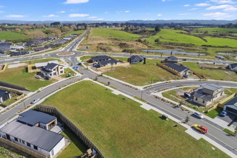 Photo of property in 1 Whakapono Avenue, Baverstock, Hamilton, 3200