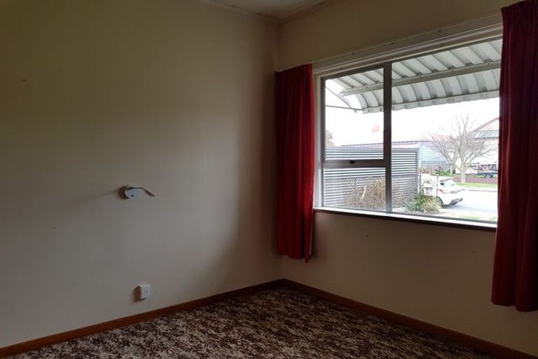 Photo of property in 10 Raymond Street, West End, Timaru, 7910