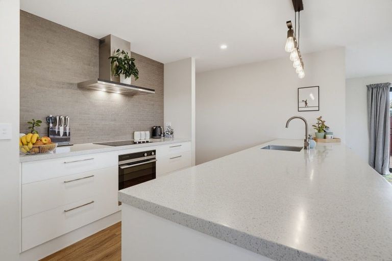 Photo of property in 21 Quinn Crescent, Woodend, 7610