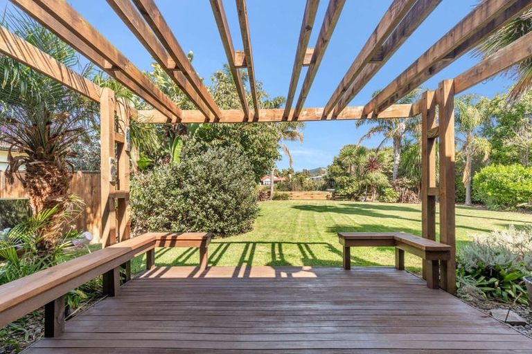 Photo of property in 8 Piha Close, Papamoa Beach, Papamoa, 3118