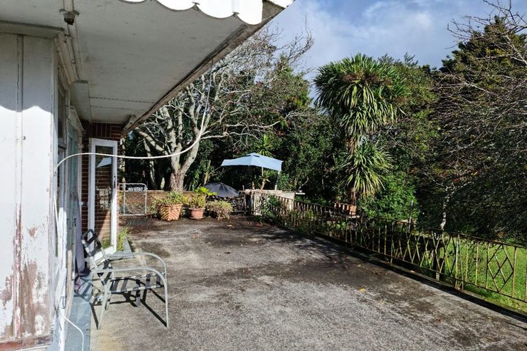 Photo of property in 13a Evans Road, Glen Eden, Auckland, 0602