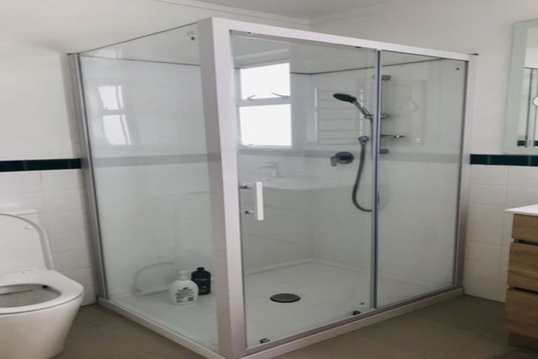 Photo of property in 201 Marine Parade, Seatoun, Wellington, 6022