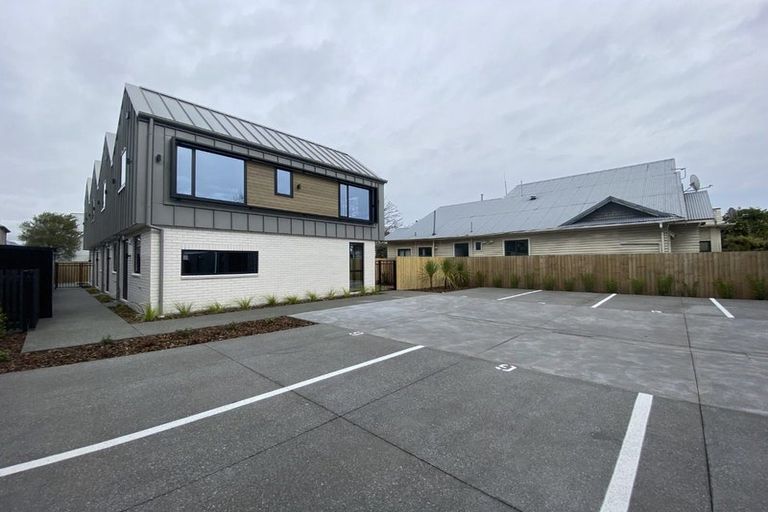 Photo of property in 4/312 Worcester Street, Linwood, Christchurch, 8011