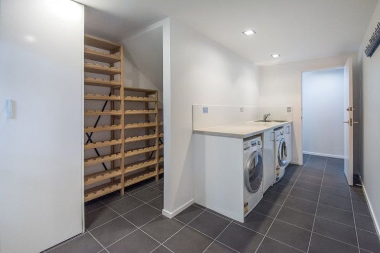 Photo of property in 53a Stanley Point Road, Stanley Point, Auckland, 0624