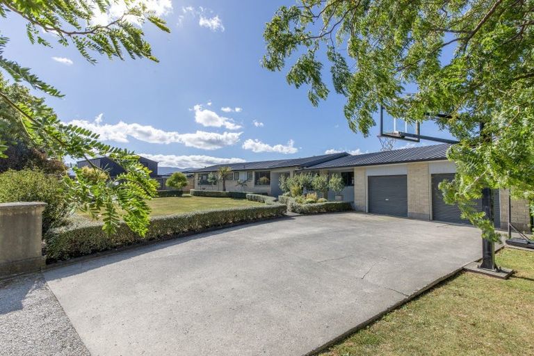 Photo of property in 20 Smith Street, Dannevirke, 4930