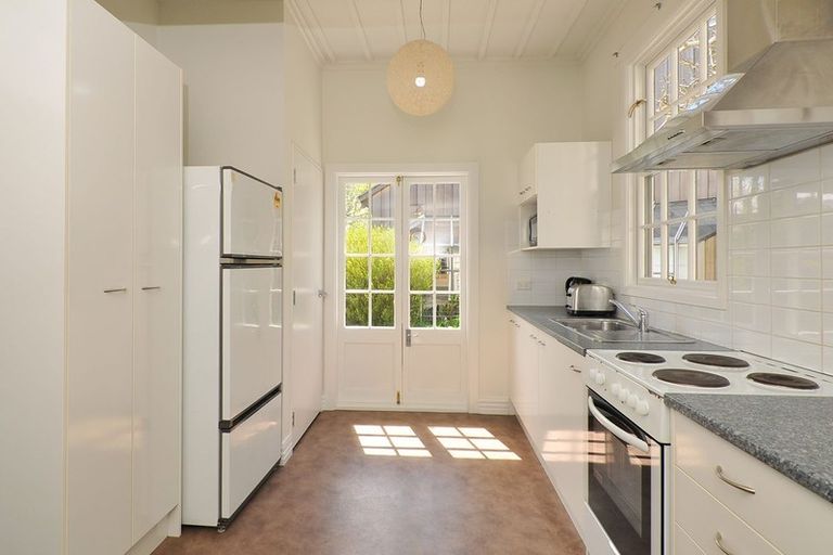 Photo of property in 61 Nairn Street, Mount Cook, Wellington, 6011