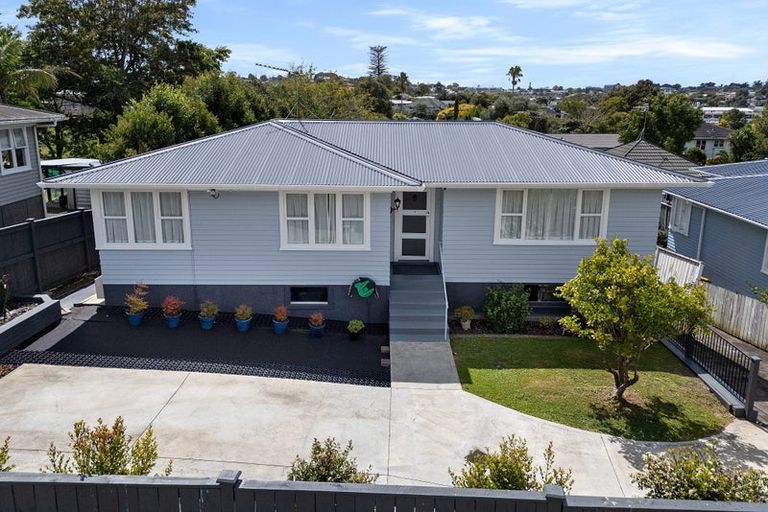 Photo of property in 103 Union Road, Howick, Auckland, 2014
