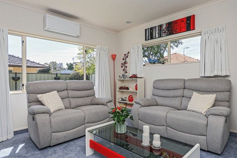 Photo of property in 9 Claridge Place, Taradale, Napier, 4112