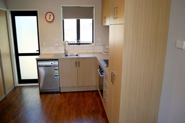 Photo of property in 4/57 Geraldine Street, Edgeware, Christchurch, 8013