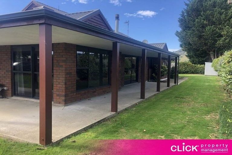 Photo of property in 107 Bush Road, Mosgiel, 9024
