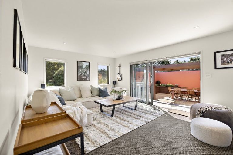 Photo of property in 55 Pinetone Road, Kumeu, 0892