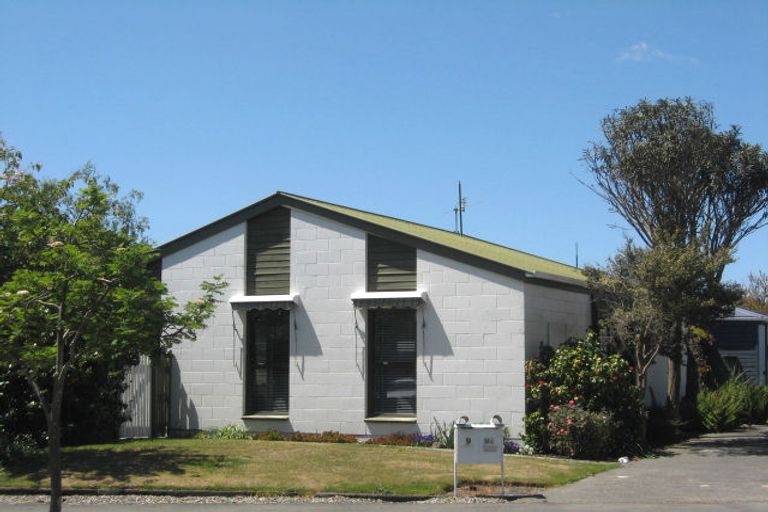 Photo of property in 9 Manuel Place, Bishopdale, Christchurch, 8053