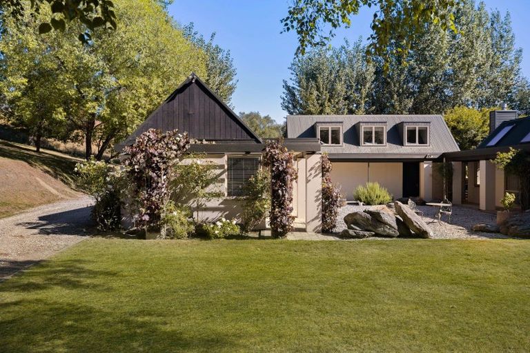 Photo of property in 208 Lower Shotover Road, Speargrass Flat, Queenstown, 9371