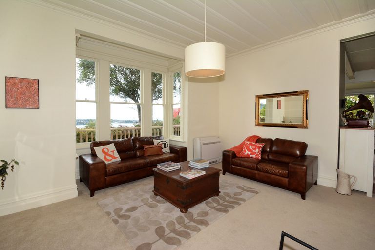 Photo of property in 22 Garfield Avenue, Roslyn, Dunedin, 9010