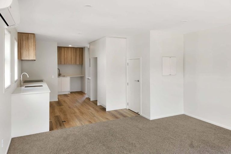 Photo of property in 14 Te Ara O Ralph Olsen, Wainuiomata, Lower Hutt, 5014