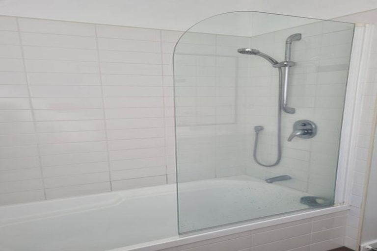 Photo of property in 25/94 Glengarry Road, Glen Eden, Auckland, 0602