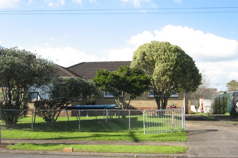 Photo of property in 32 Williams Crescent, Otara, Auckland, 2023