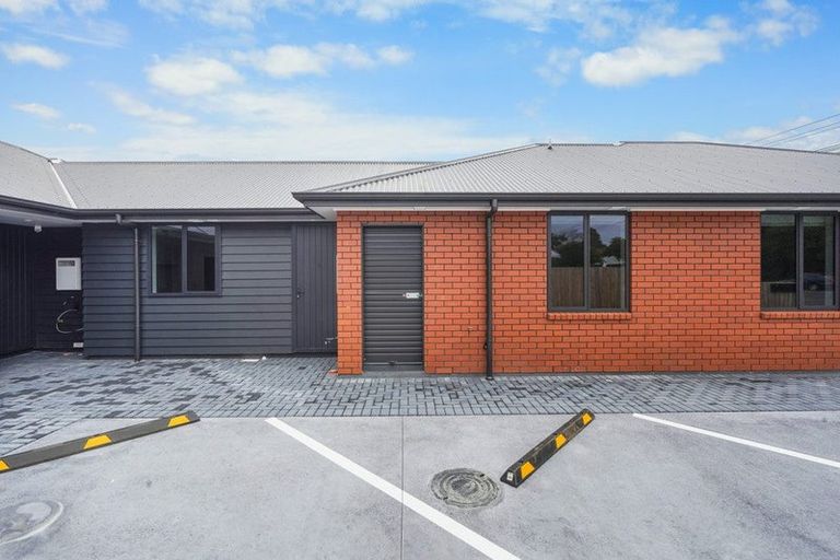 Photo of property in 2/165 Knighton Road, Hillcrest, Hamilton, 3216