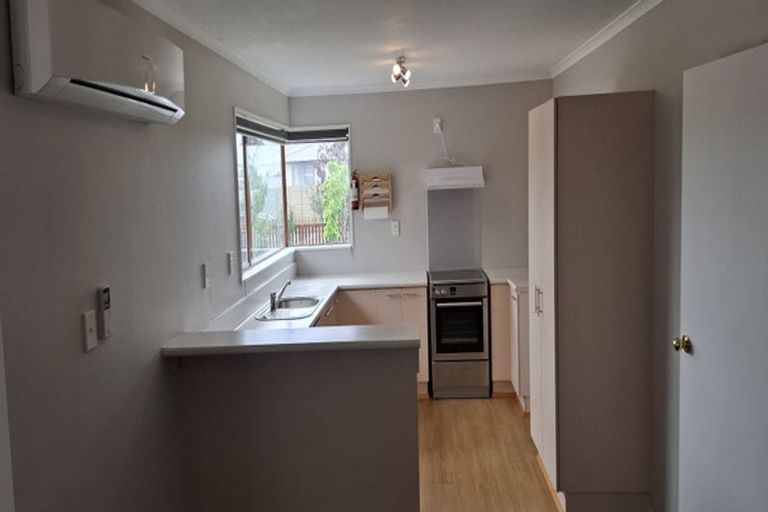 Photo of property in 78a Shortland Street, Wainoni, Christchurch, 8061