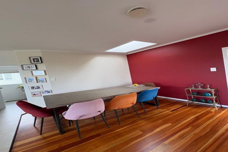 Photo of property in 55 Coronation Road, Hillcrest, Auckland, 0627