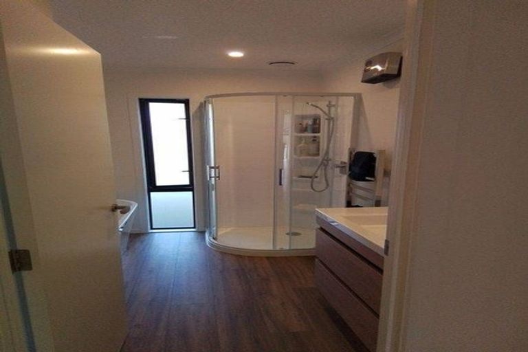 Photo of property in 23 Louden Place, Wakefield, 7025