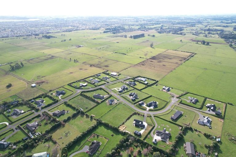 Photo of property in 12 Oriwa Lane, Levin, 5571