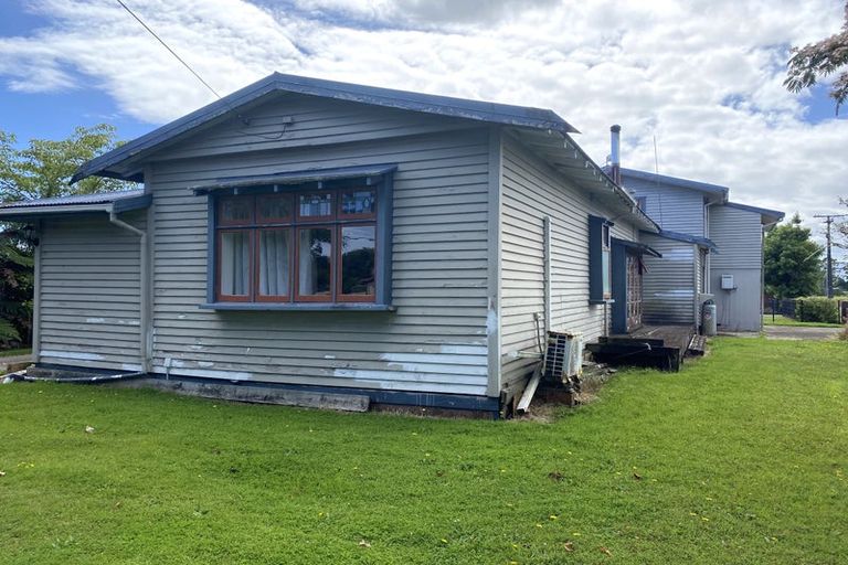 Photo of property in 55 Domett Street, Westport, 7825