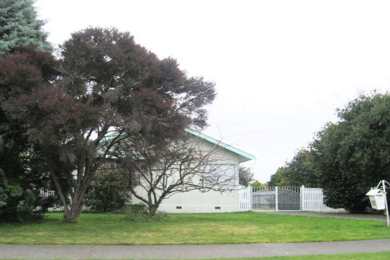 Photo of property in 27 Moeller Street, Taradale, Napier, 4112