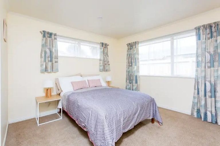 Photo of property in 3/210 Racecourse Road, Sockburn, Christchurch, 8042