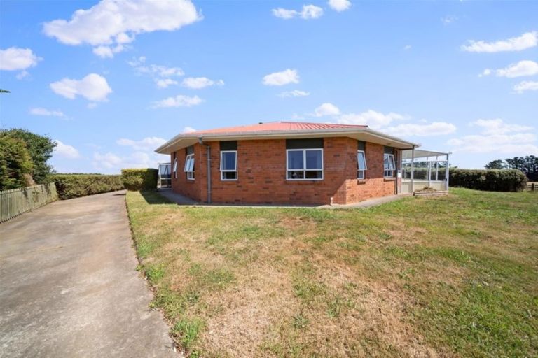 Photo of property in 110 Niagara Road, Patea, 4597