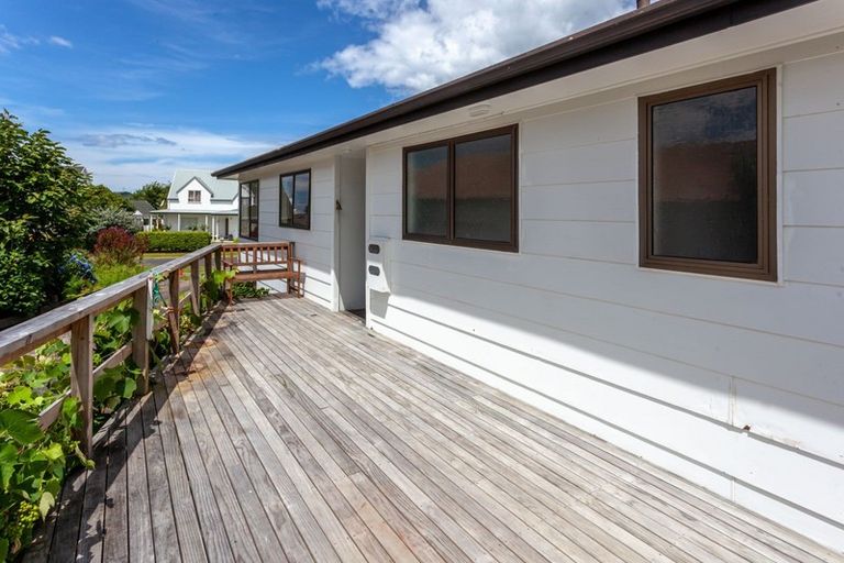 Photo of property in 9 Kauri Place, Tairua, 3508