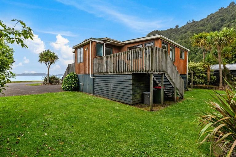 Photo of property in 60 Tamatea Street, Rotoiti Forest, Rotorua, 3074