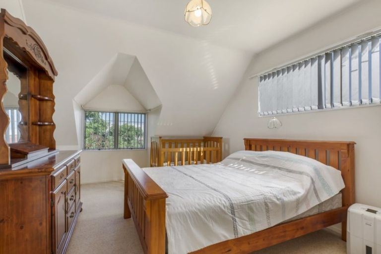 Photo of property in 43 Mckean Avenue, Manurewa, Auckland, 2102