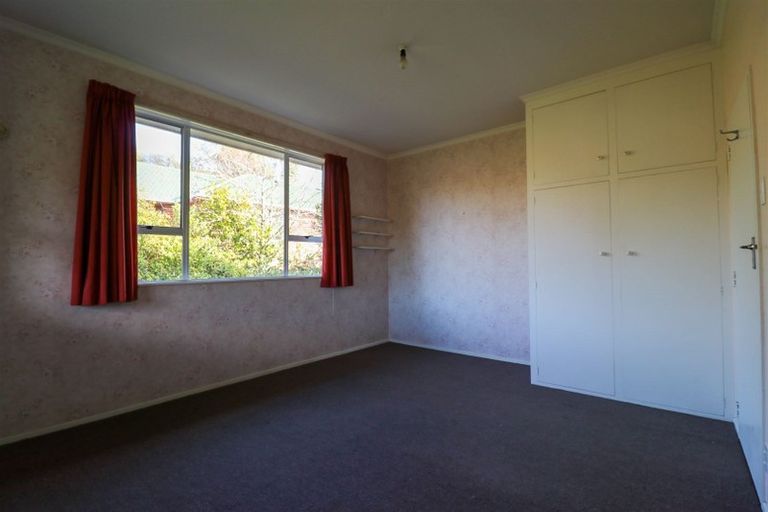 Photo of property in 60 Timaru Road, Waimate, 7924