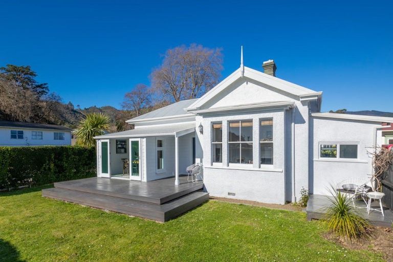 Photo of property in 256 Bridge Street, The Wood, Nelson, 7010