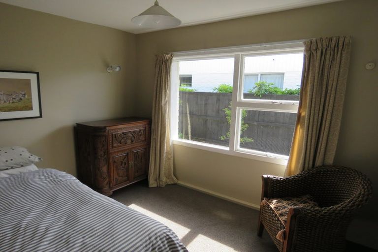 Photo of property in 16a Merrin Street, Avonhead, Christchurch, 8042