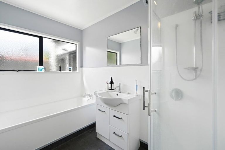 Photo of property in 13 Forest Lake Road, Forest Lake, Hamilton, 3200