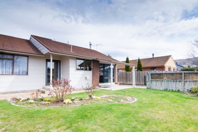 Photo of property in 27 Antimony Crescent, Cromwell, 9310