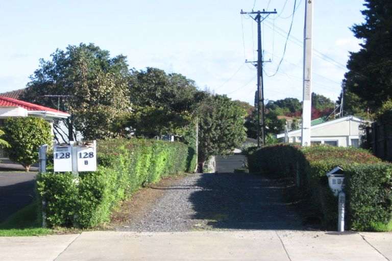Photo of property in 128 Coronation Road, Papatoetoe, Auckland, 2025