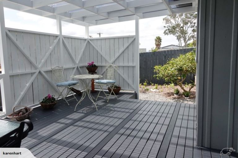 Photo of property in 2b Iris Street, Snells Beach, 0920