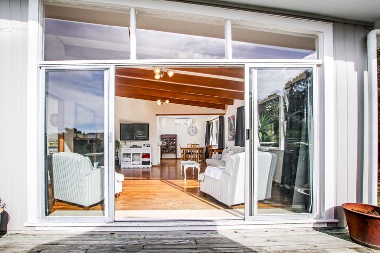 Photo of property in 35 Church Street, Kawakawa, 0210