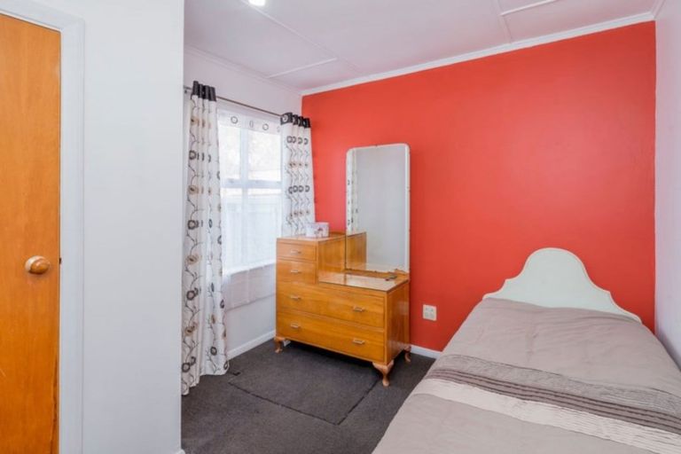 Photo of property in 21 Gordon Place, Levin, 5510