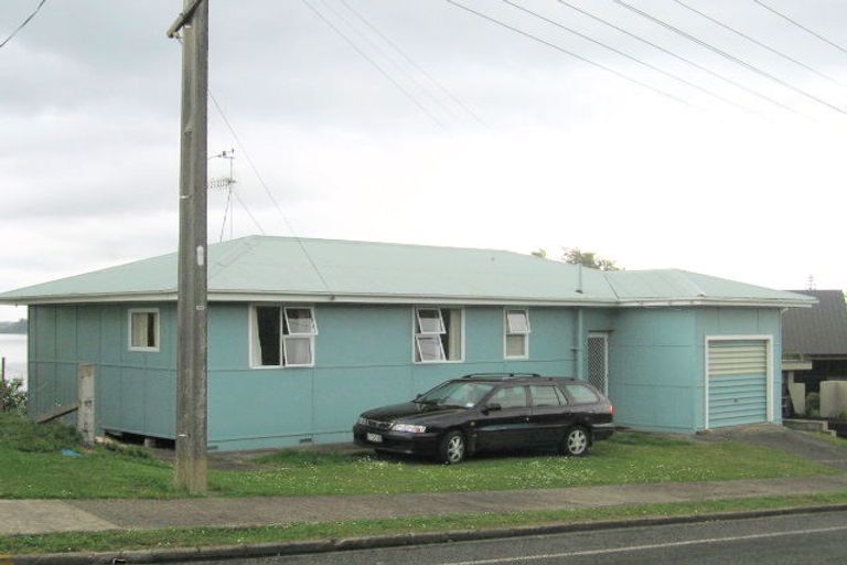 Photo of property in 87 Omokoroa Road, Omokoroa, 3114