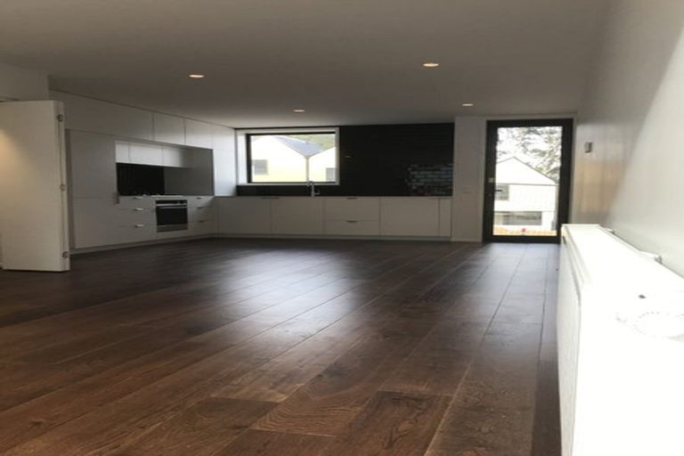 Photo of property in 4 Erica Pabst Way, Island Bay, Wellington, 6023