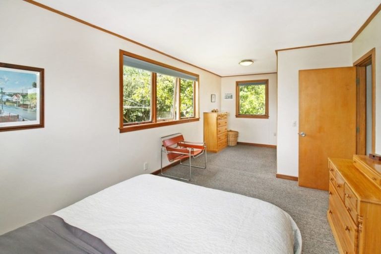 Photo of property in 21 Penrith Street, Westown, New Plymouth, 4310